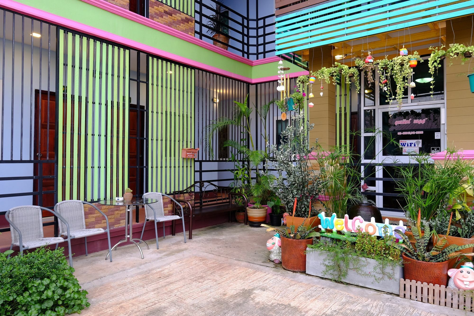 Amornrat Place 那空拍侬府 外观 照片
